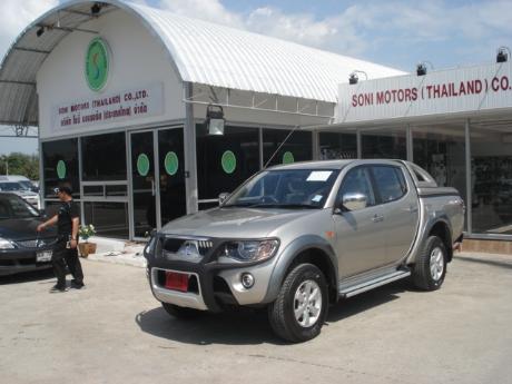 pics of new and used Mitsubishi Triton from Thailand's, Singapore's, Dubai's and UK's top new and used Mitsubishi L200 2.5 and 3.2 Double Cab