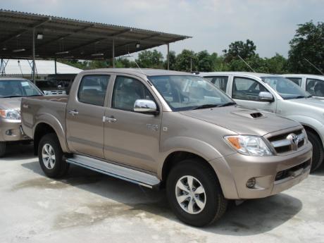 new Toyota Hilux Vigo Double Cab at Thailand's top Toyota Hilux Vigo</a>dealer Jim Autos Thailand