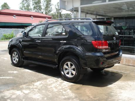 new Toyota Hilux Vigo Double Cab at Thailand's top Toyota Hilux Vigo dealer Jim Autos Thailand