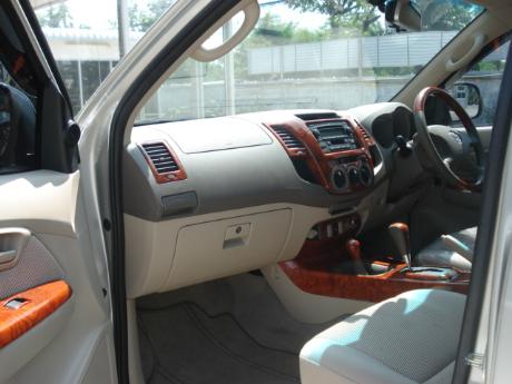 new Toyota Hilux Vigo Double Cab at Thailand's top Toyota Hilux Vigo</a>dealer Jim Autos Thailand