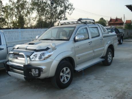 new Toyota Hilux Vigo Double Cab at Thailand's top Toyota Hilux Vigo</a>dealer Jim Autos Thailand