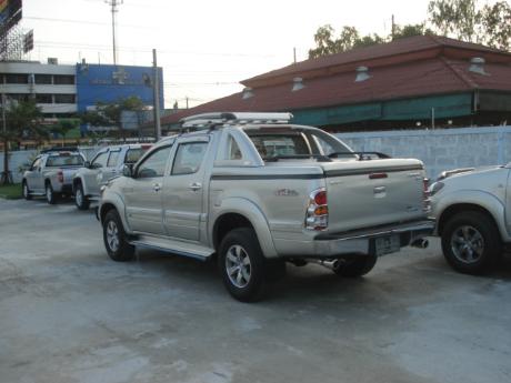new Toyota Hilux Vigo Double Cab at Thailand's top Toyota Hilux Vigo</a>dealer Jim Autos Thailand