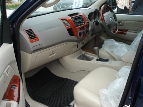 new Toyota Hilux Vigo Double Cab at Thailand's top Toyota Hilux Vigo</a>dealer Jim Autos Thailand